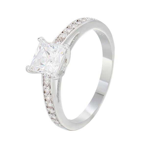 Attract Square 戒指