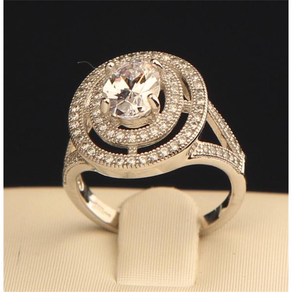 BOUTON  3 STONE DRESS RING (M) BR003M