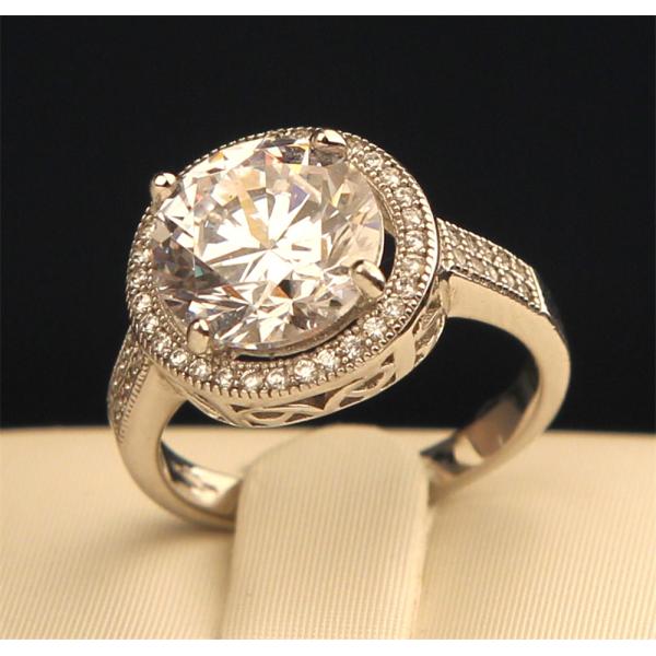 BOUTON  BRILLIANT CLAW SET RING (M) BR066M