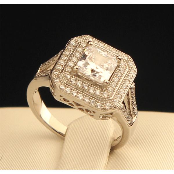 BOUTON  BRILLIANT CLAW SET RING (O) BR066O