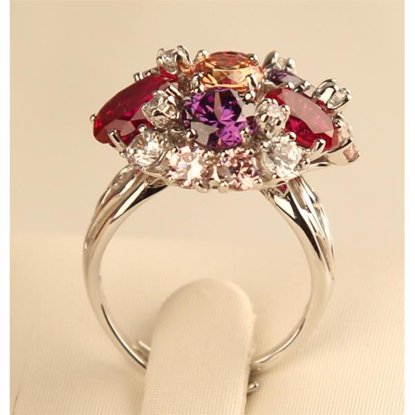 艾尔蒂Carisma系列戒指