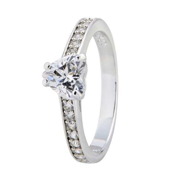 Attract Heart 戒指