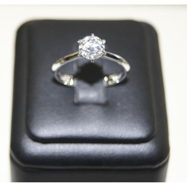 艾爾蒂純銀鍍銠戒指
(白色晶鑽)