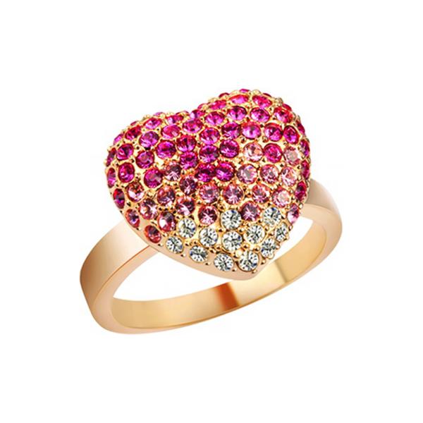 桃心粉晶钻戒指